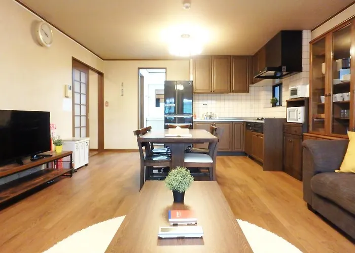Shimanouchi Guest House